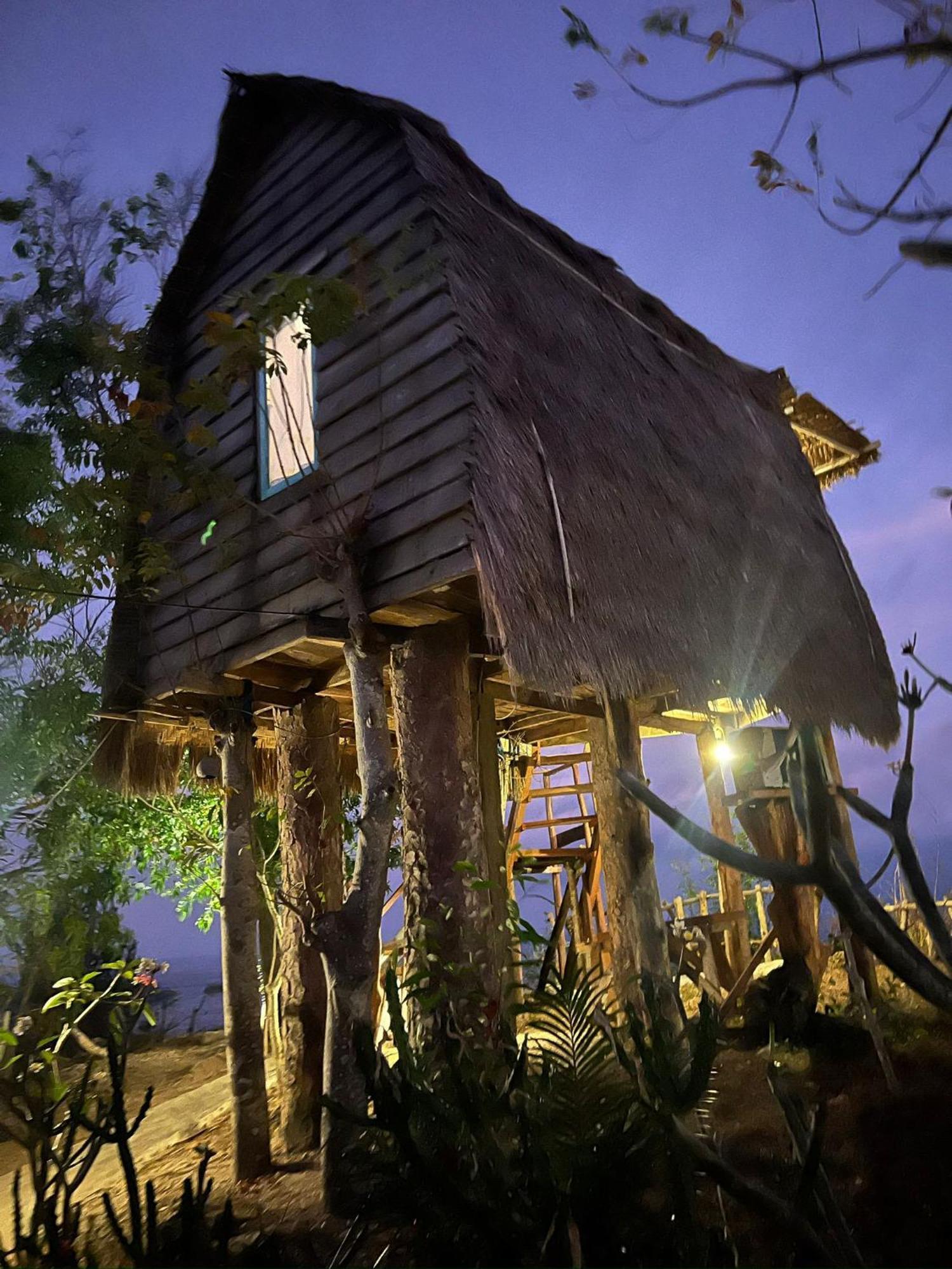 Eco-Tourist Dreamstay Treehouse Tanglad Pokoj fotografie
